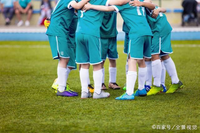 塔图姆父亲直言：凯尔特人阵容如同糟粕，尼克斯2027年将问鼎